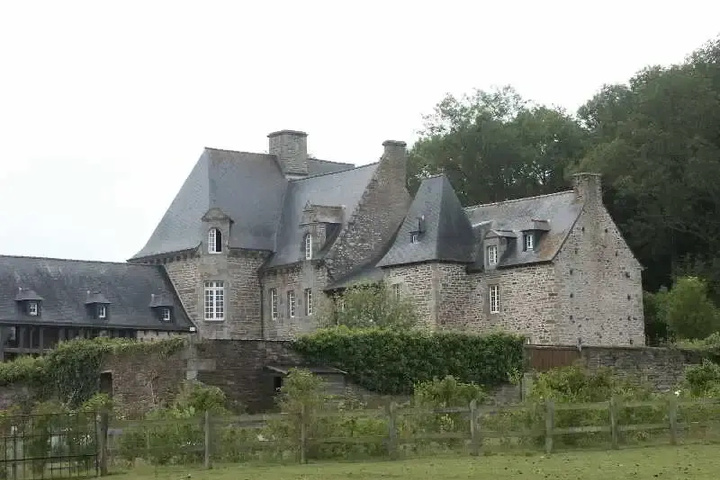Château Hôtel de Brélidy