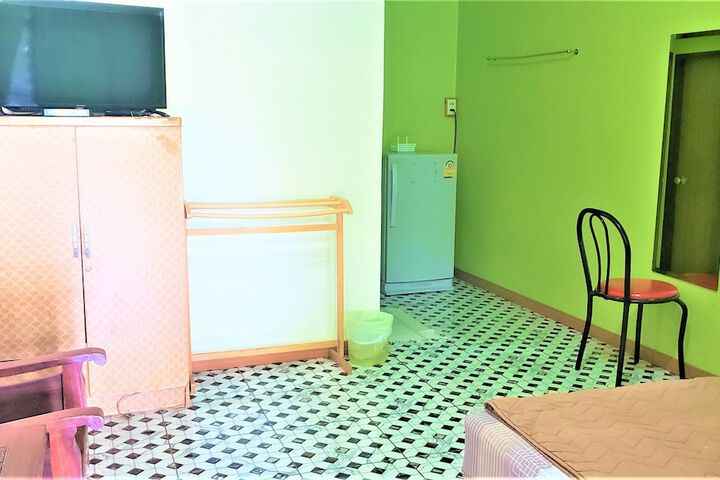 Room 36 of 49