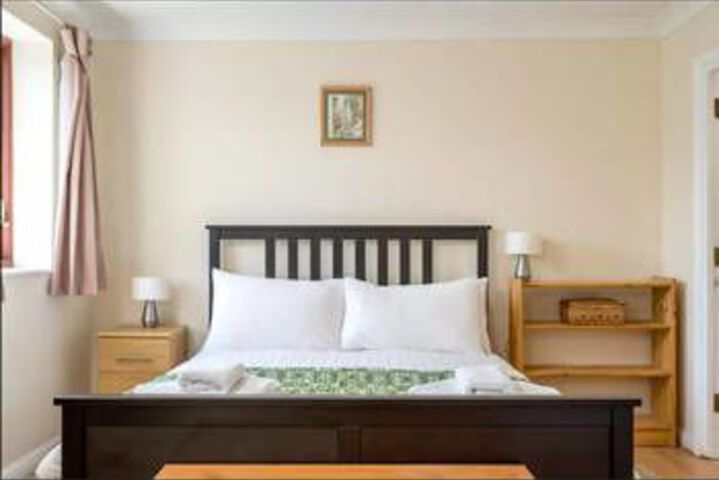 Room 10 of 19