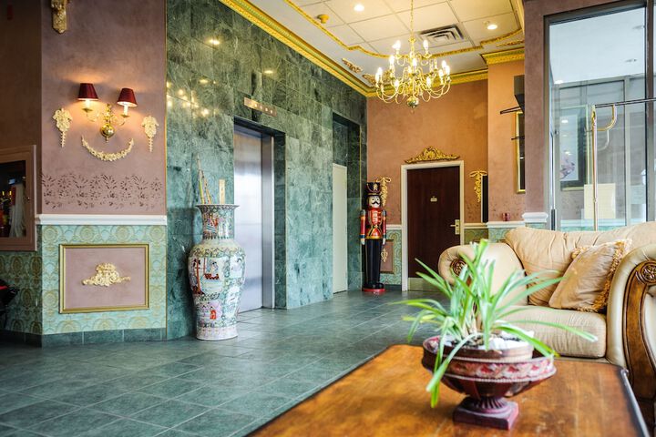 Lobby Entry