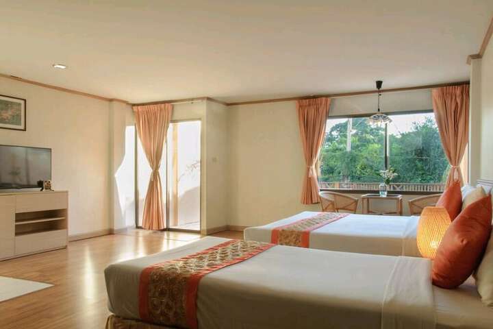 Room 14 of 49