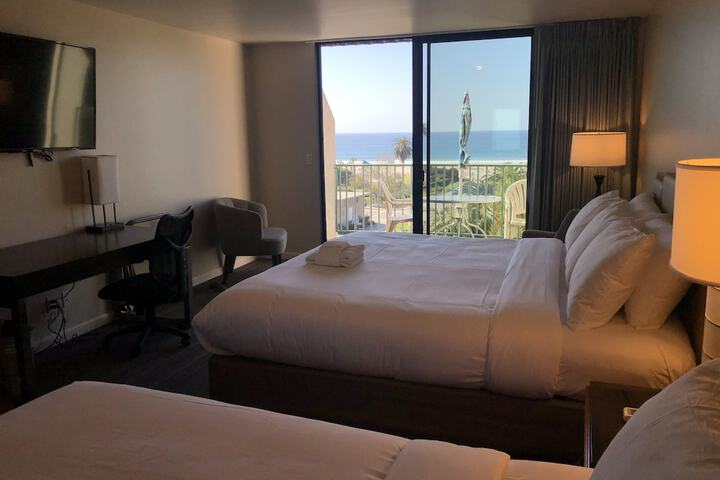 Room 14 of 53
