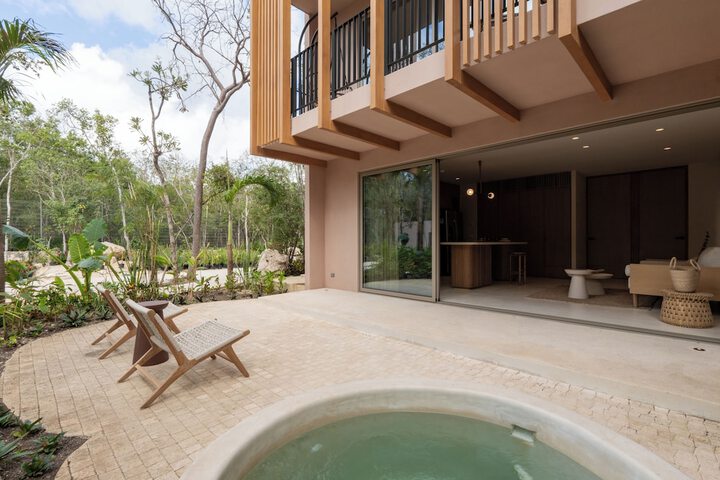 Terrace/Patio 77 of 80