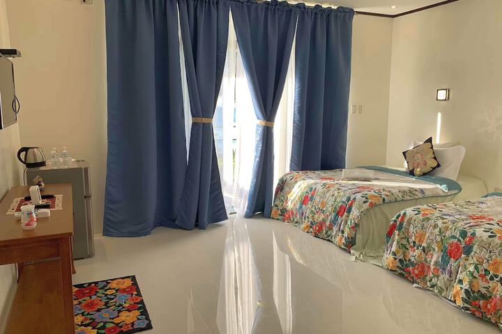 Room 2 of 45