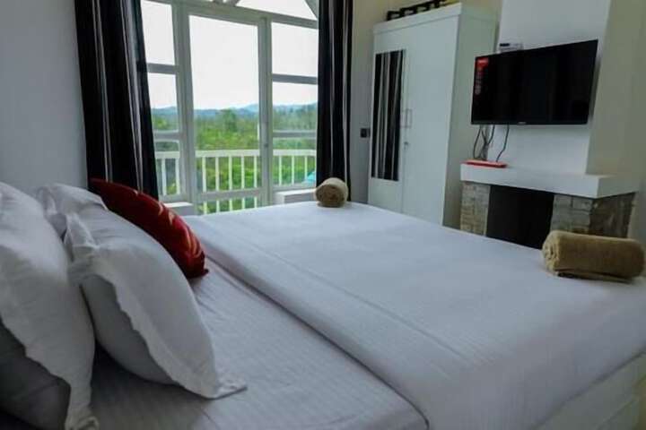 Room 8 of 41