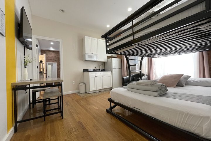 Room 167 of 236