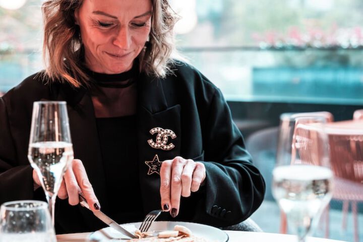 Dining 68 of 102