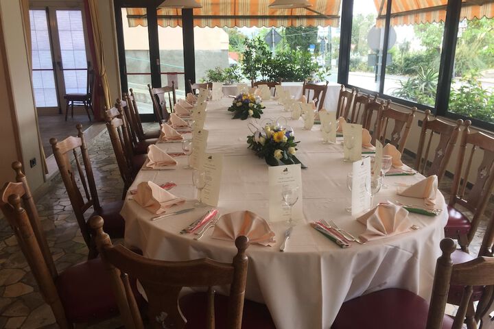 Dining 46 of 68