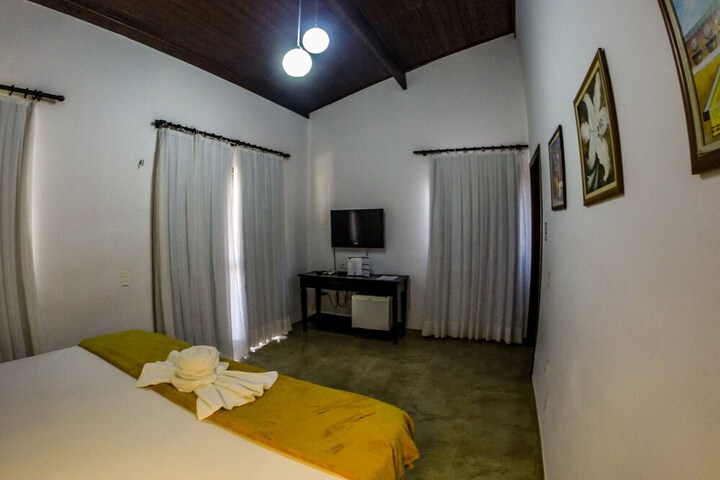 Room 20 of 48