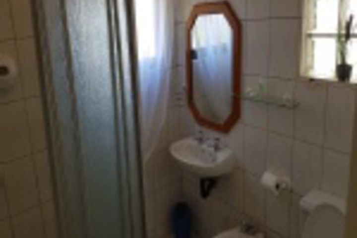 Room 109 of 168