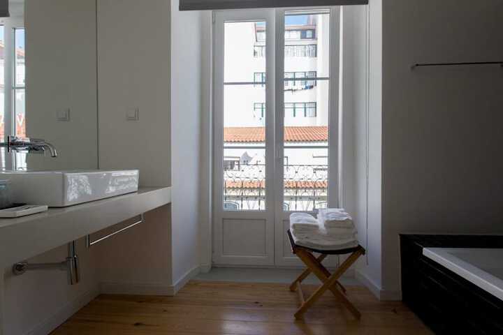 Room 58 of 73
