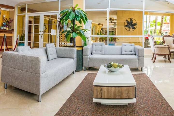Guest Lobby
