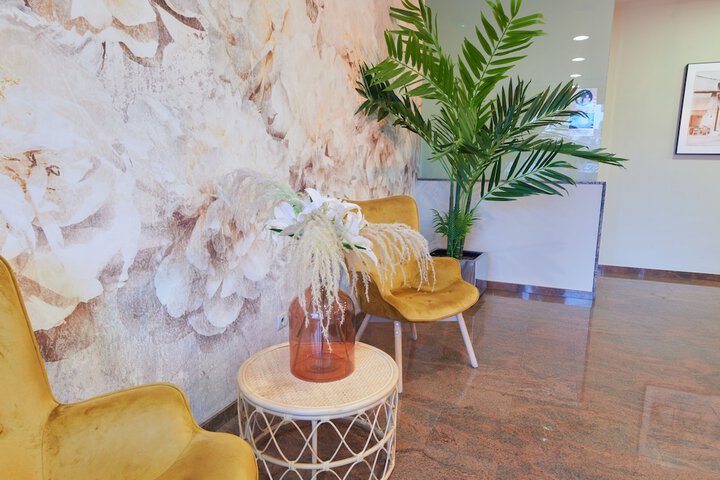Hotel Interior 4 of 186