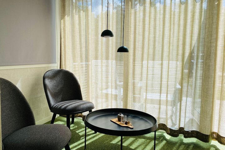 Room 11 of 39