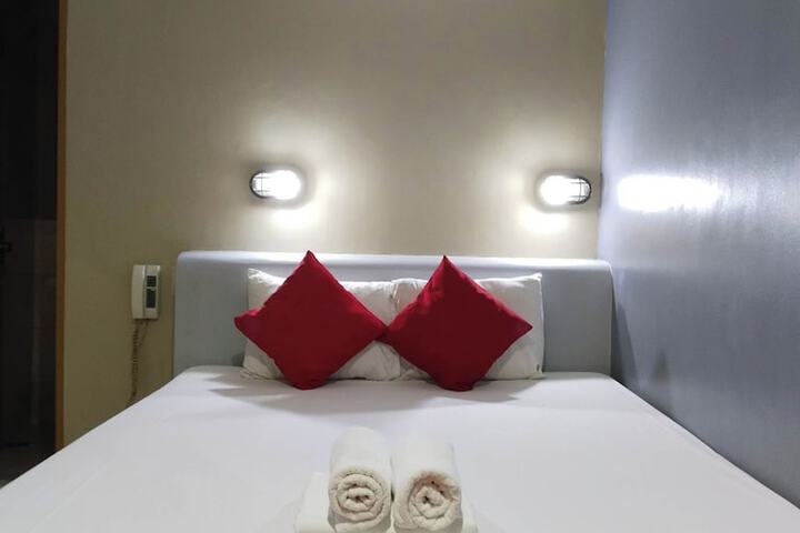 Mct Hotel in Quezon City