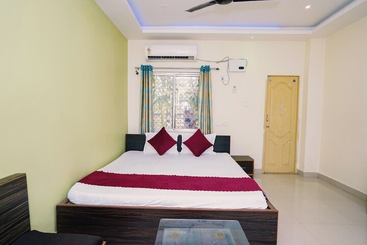 Room 9 of 25
