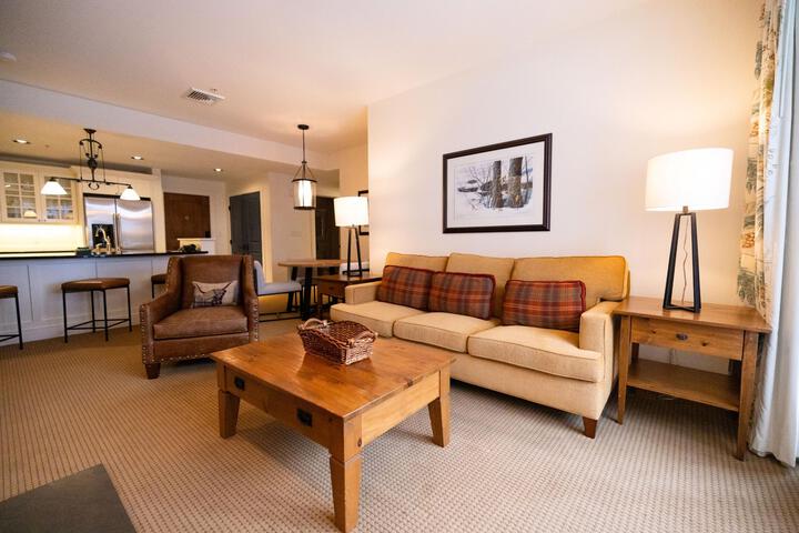Room 3 of 6