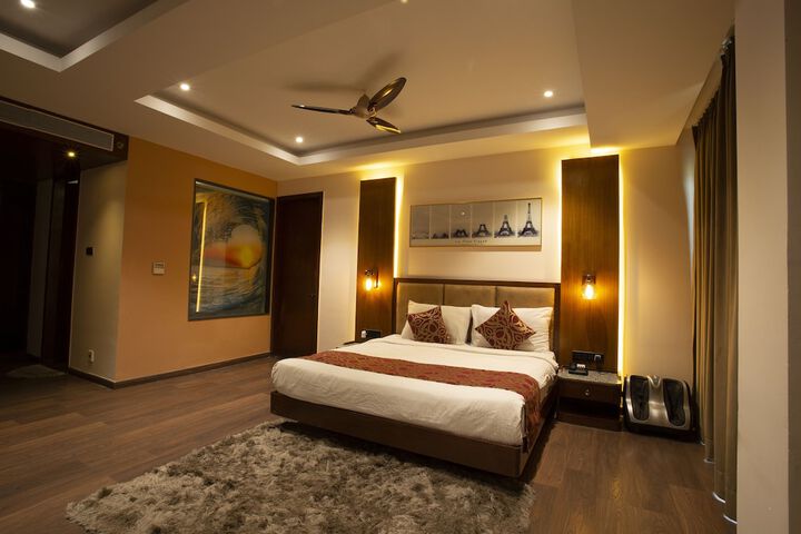 Room 47 of 196