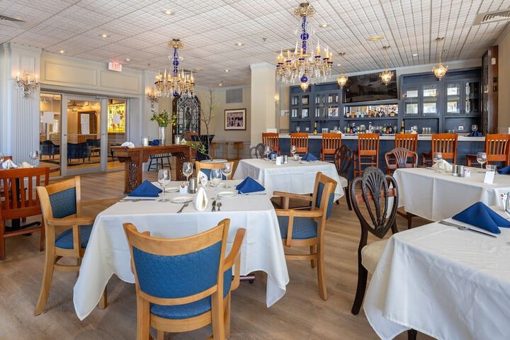 Breakfast/Coffee Service 76 of 79