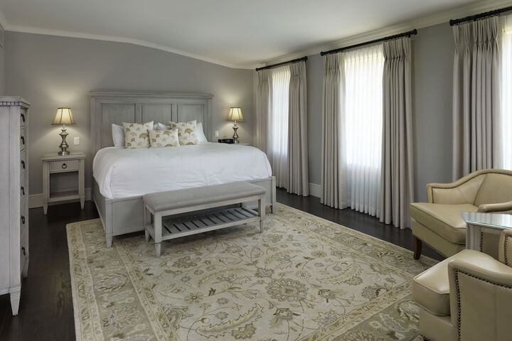 Room 10 of 89
