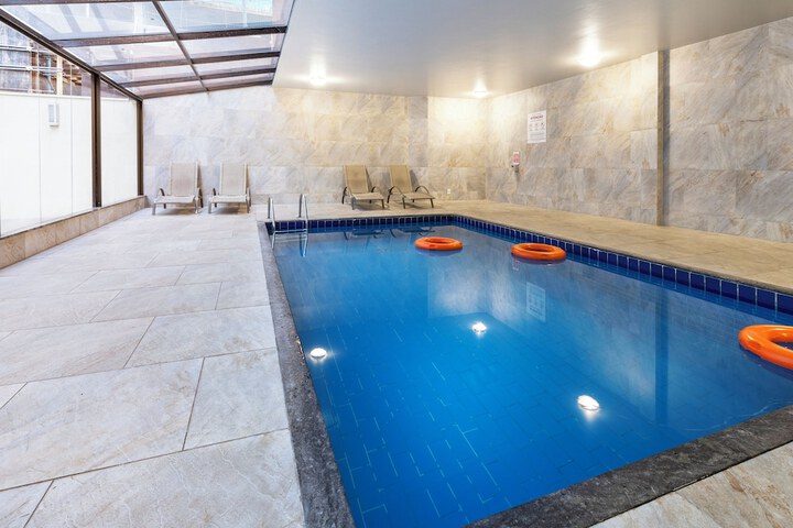 Pool 55 of 73