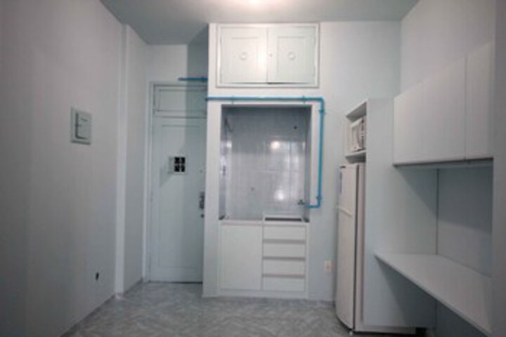 Room 25 of 28