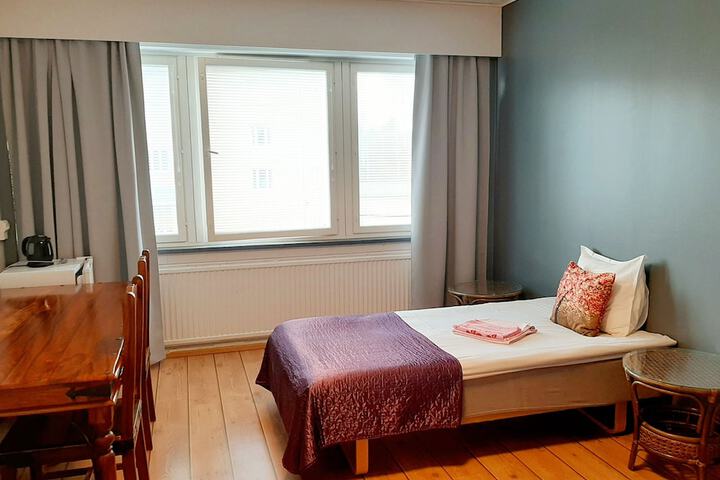 Room 26 of 37