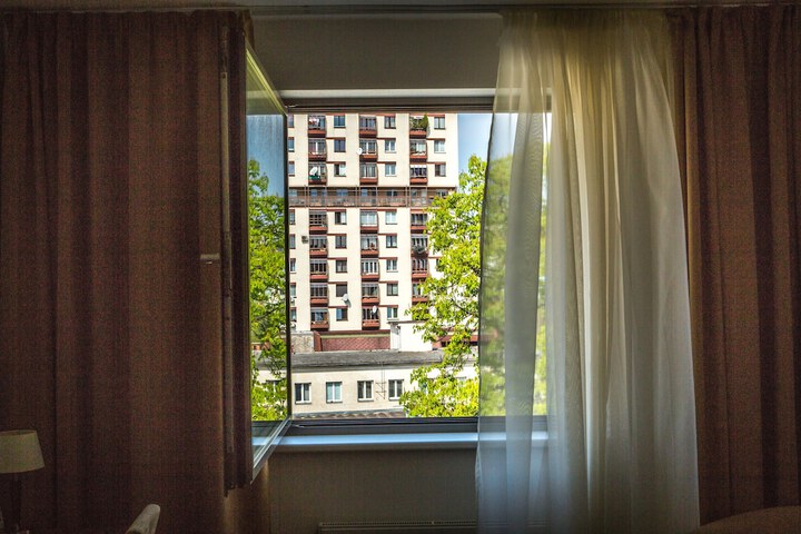 Room 26 of 54