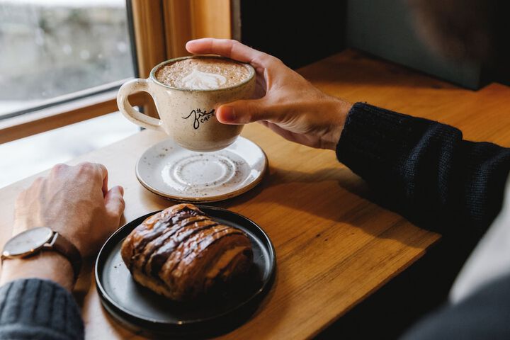 Breakfast/Coffee Service 90 of 117
