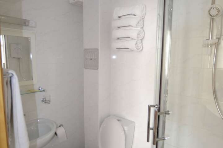 Room 63 of 88