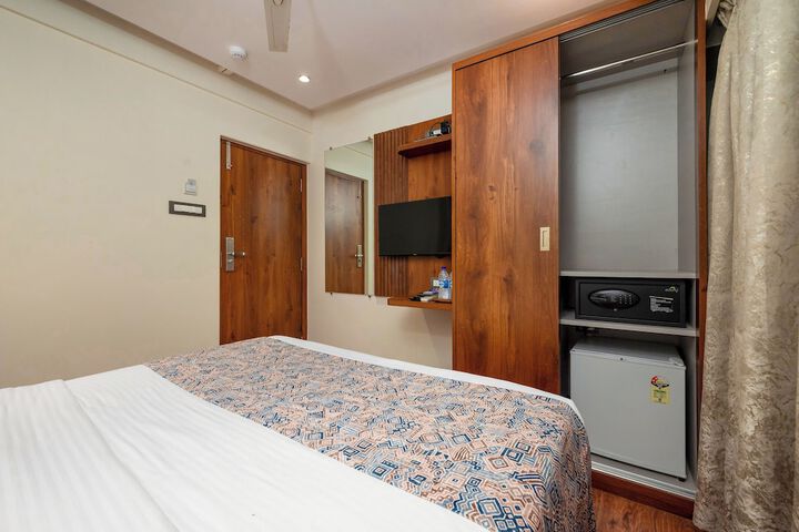 Room 30 of 75