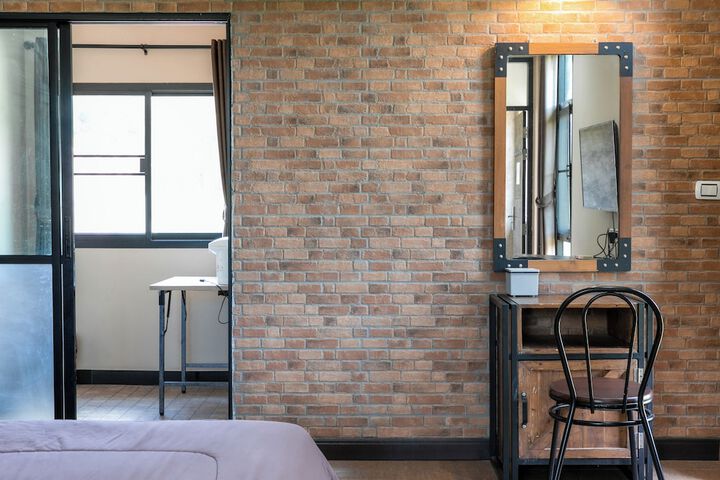 Room 22 of 187