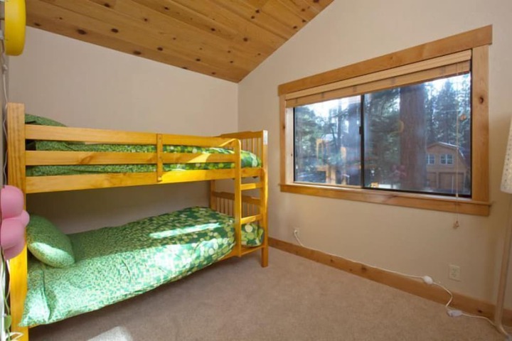 Room 3 of 18
