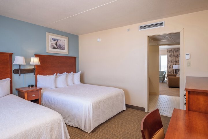 Room 10 of 35