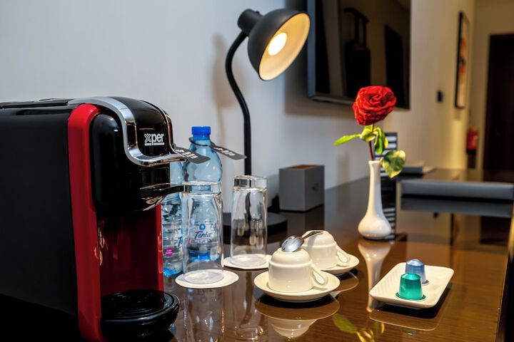 Room 15 of 40