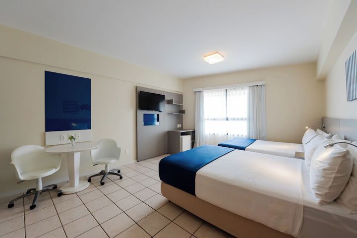 Room 17 of 47