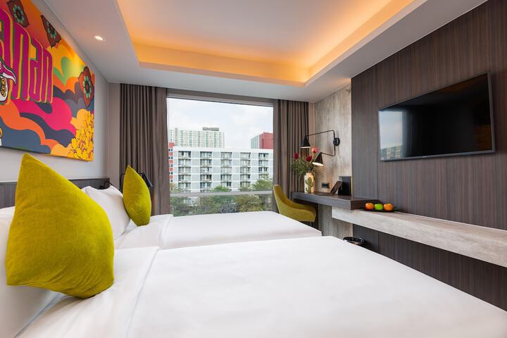 Room 67 of 190