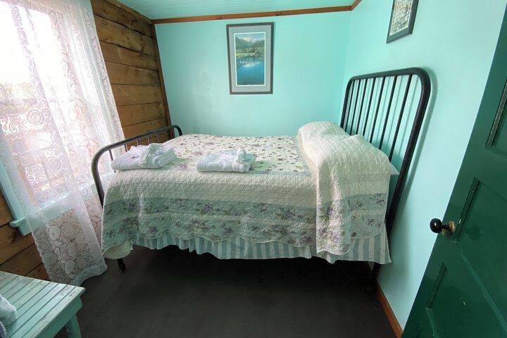 Room 25 of 81