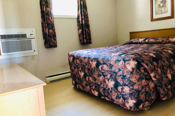 Room 9 of 81