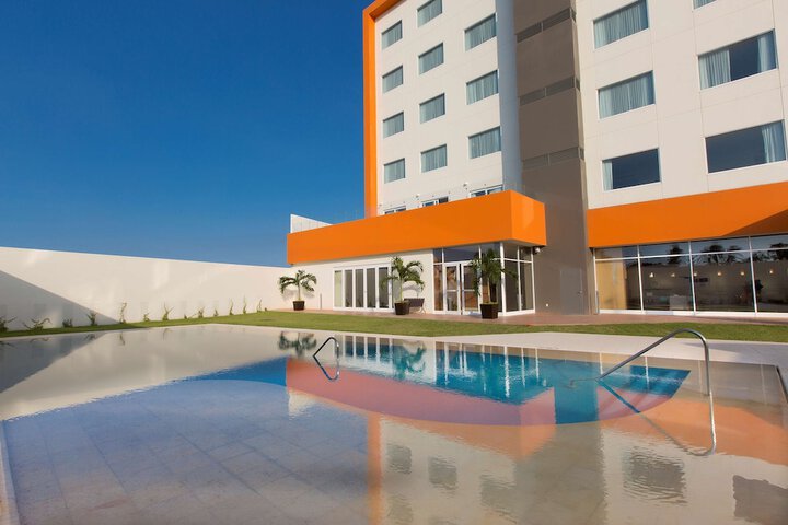 Hotel with Pool