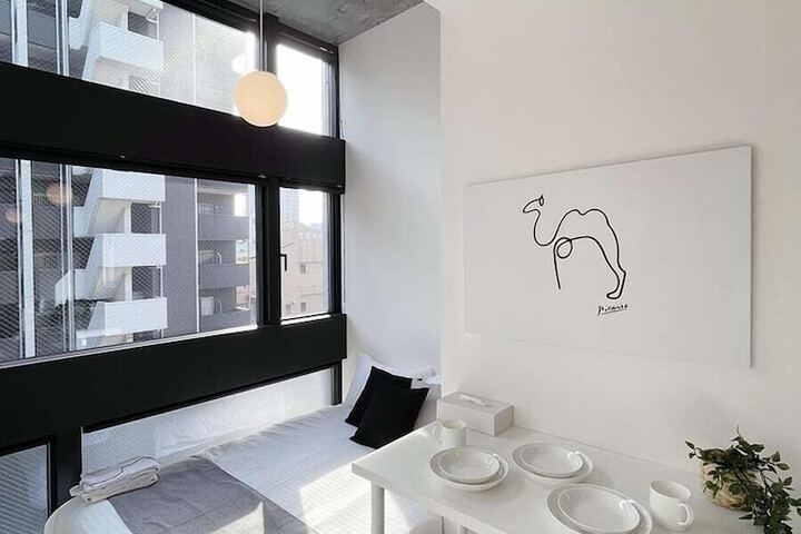 Room 25 of 177