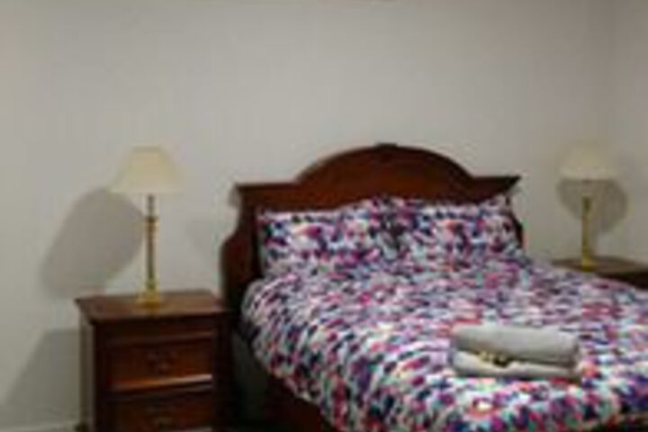 Room 6 of 21