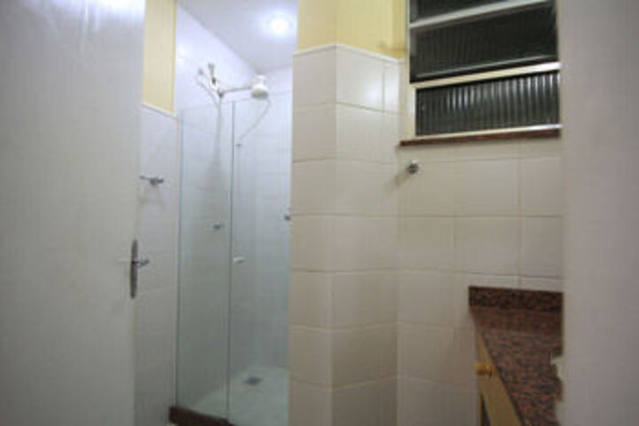Room 3 of 20