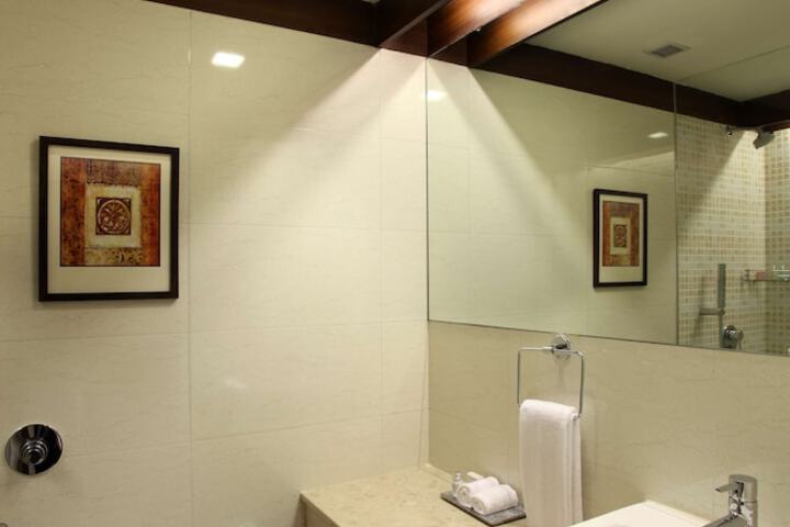 Clean Restrooms