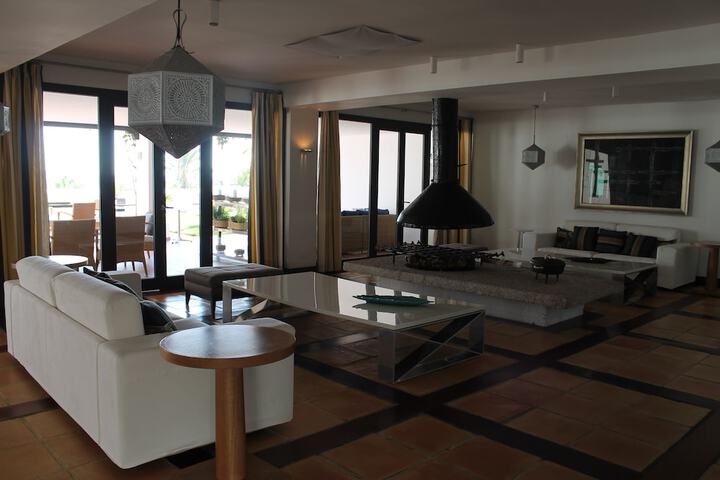 Hotel Interior 4 of 52