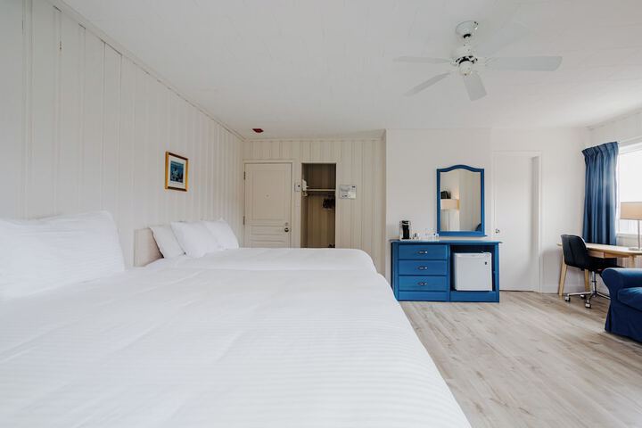 Room 80 of 165
