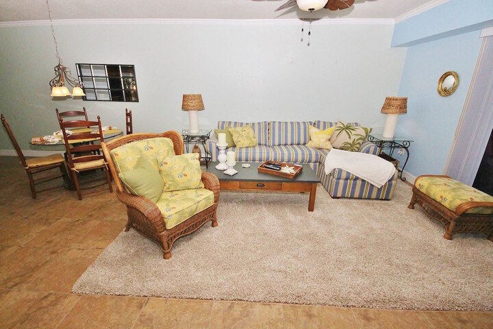 Room 15 of 25