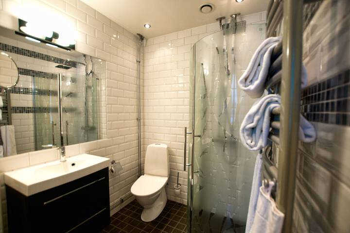 Clean Restrooms