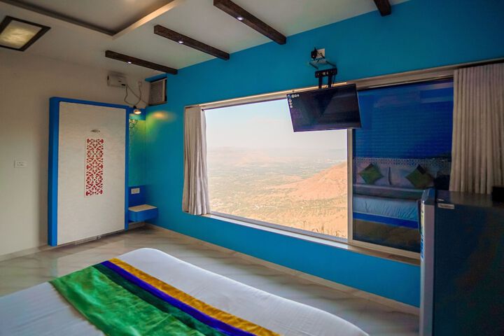 Room 14 of 62