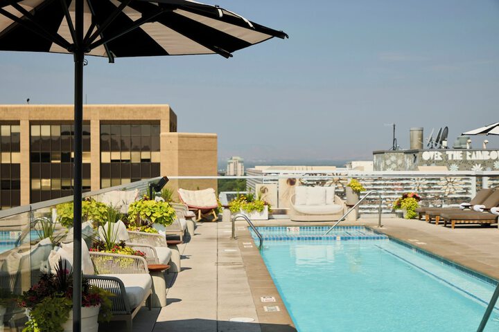 Rooftop pool